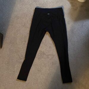 Black medium leggings, full length